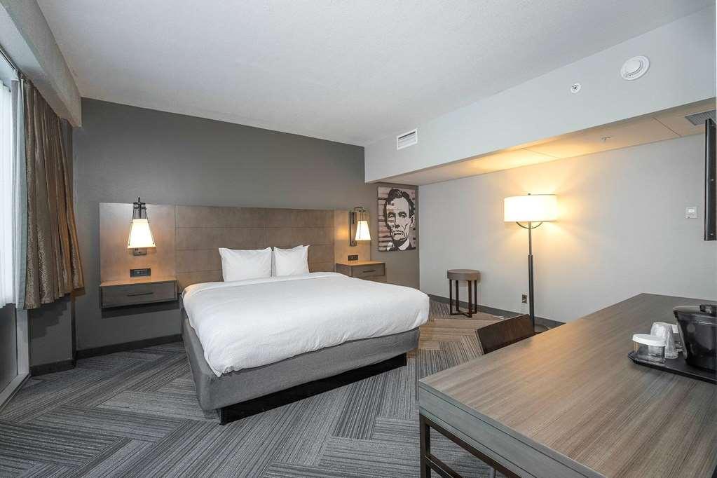 State House Inn, Trademark Collection By Wyndham Springfield Room photo