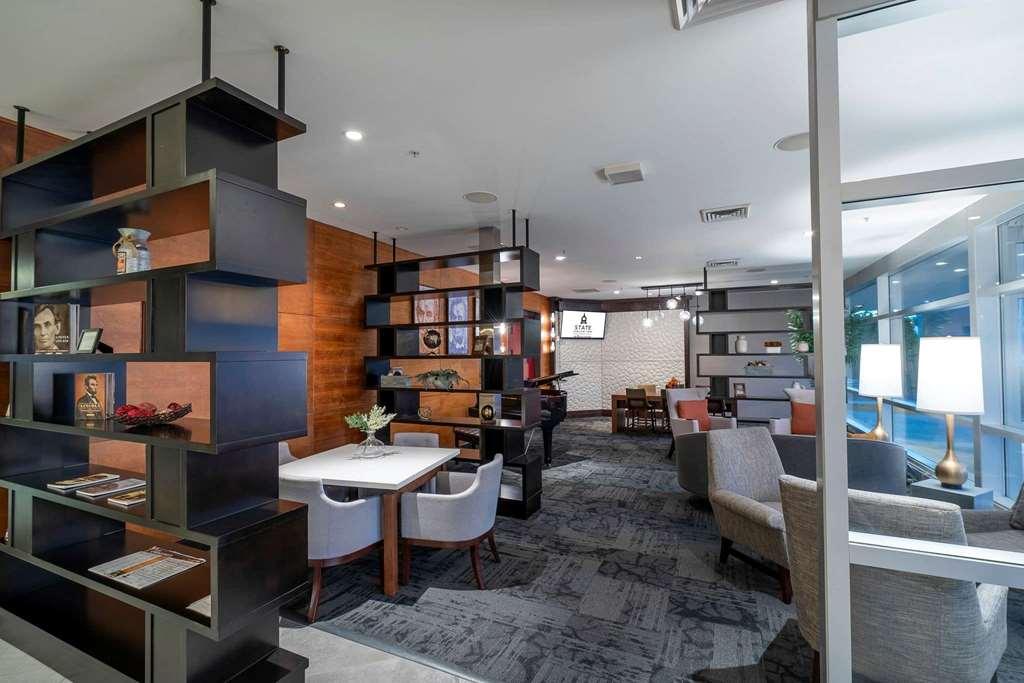 State House Inn, Trademark Collection By Wyndham Springfield Interior photo